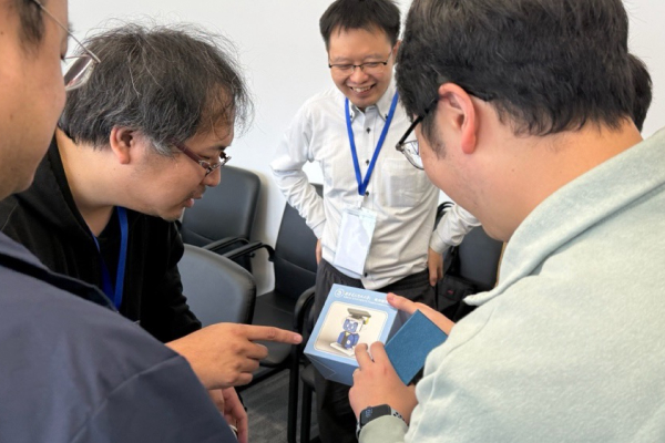 Commemorative Gift Exchange