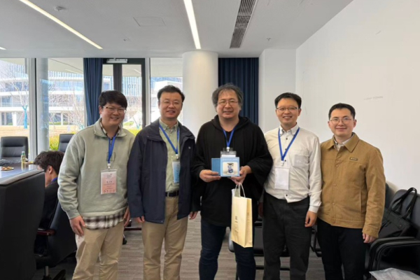 Commemorative Gift Exchange