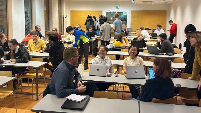 2日目のグループワークの様子