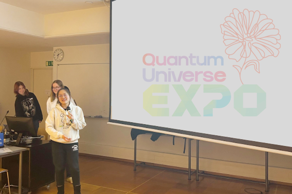 グループの最終成果発表会の様子