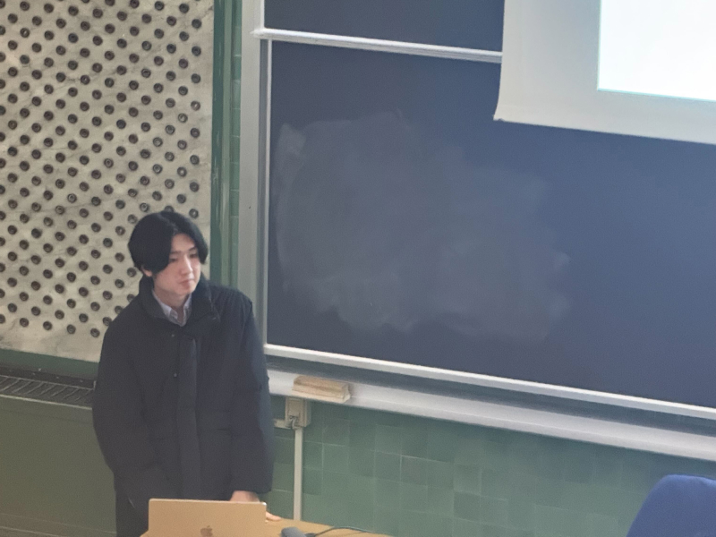 Ozaki's lecture session