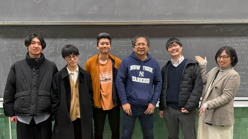 Group photo of Ohzeki lab members